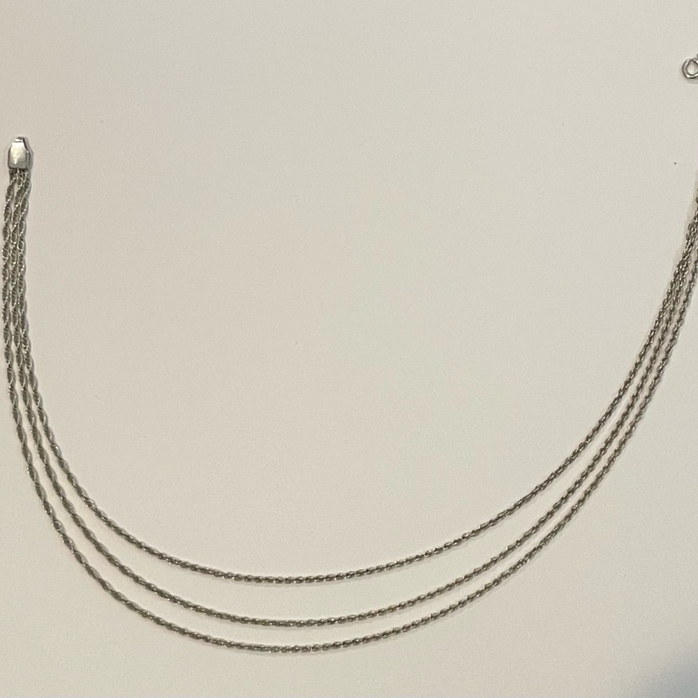 Vintage 1970s Silver 3 strand layer necklace